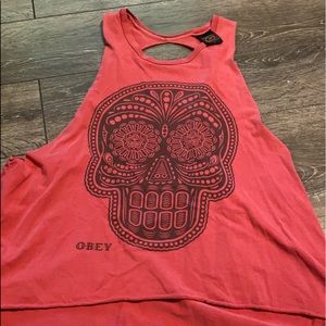 Obey tank